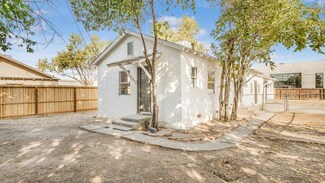 1818 E Lamona Ave, Fresno, CA 93703