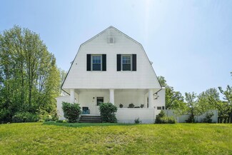 26 Crafts Ave, West Lebanon, NH 03784