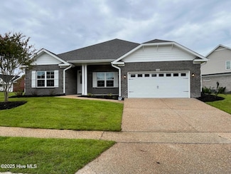 1254 Palatka Place SE, Bolivia, NC 28422