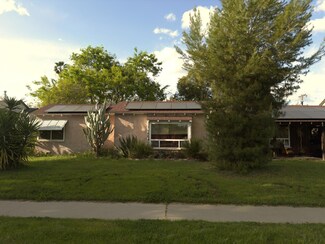 211 E Weldon Ave, Fresno, CA 93704
