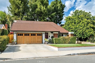 23901 Rotunda Rd, Valencia, CA 91355