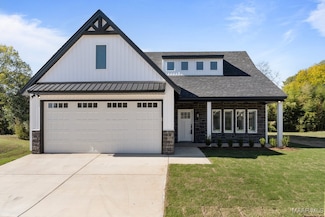 2524 Crenshaw Close Ct, Montgomery, AL 36106