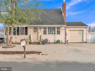 45 Jonathan Dr, Manahawkin, NJ 08050