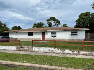 3024 W Dixie Blvd, Fort Pierce, FL 34946