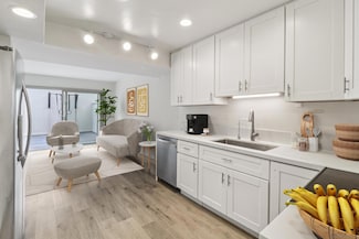 10263 Caminito Toronjo, San Diego, CA 92131