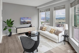 2824 Grand Ave Unit A310, Everett, WA 98201