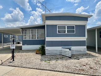 3286 1st Ave, Mims, FL 32754