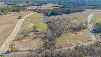 725 Peele Farm, Cameron, NC 28326
