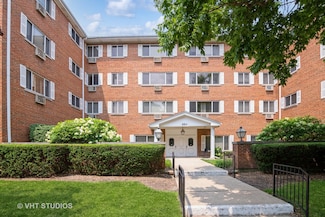950 Washington Blvd Unit 309, Oak Park, IL 60302