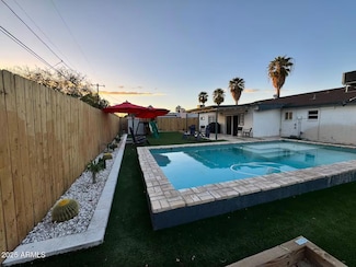 5435 E Virginia Ave, Phoenix, AZ 85008