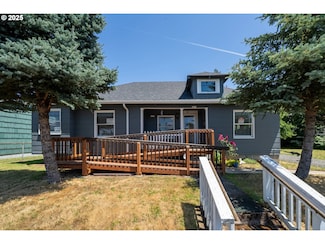 6834 SE 83rd Ave, Portland, OR 97266