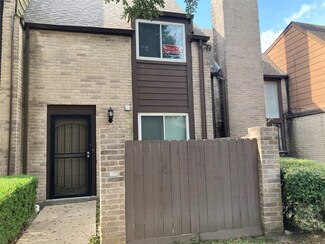 15635 Weldon Dr, Houston, TX 77032
