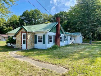 9578 S 750 W, Claypool, IN 46510