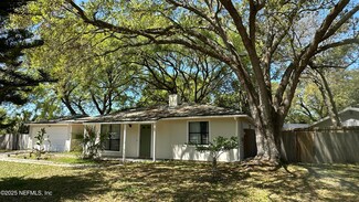 556 San Pablo Rd N, Jacksonville, FL 32225
