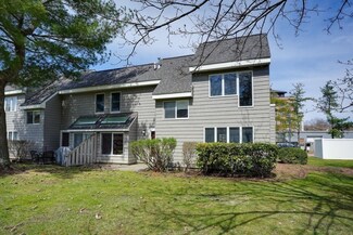 171 Swanton St Unit 63, Winchester, MA 01890