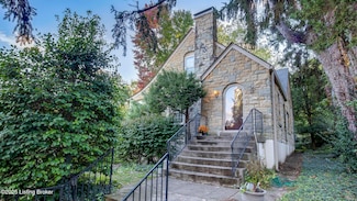 2078 Lakeside Dr, Louisville, KY 40205