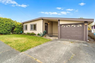 1748 Quaker St, Eureka, CA 95501