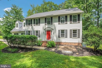 7504 Lake Shore Dr, Owings, MD 20736