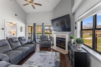 305 Wimbledon Dr Unit 12, Branson, MO 65616