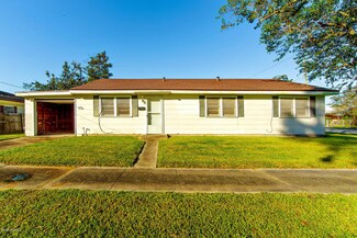 1619 Mayon St, Morgan City, LA 70380