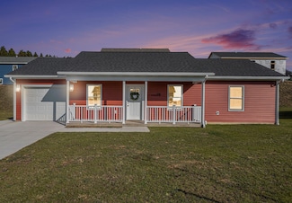 258 Stonecrest Dr, Shelby, MI 49455