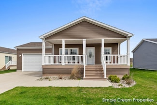 5937 Addison Way Dr, Rockford, MI 49341
