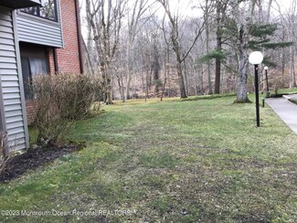21 Western Reach, Red Bank, NJ 07701