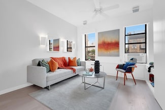 224 E 11th St Unit 25, New York, NY 10003