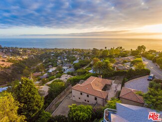 1863 Temple Hills Dr, Laguna Beach, CA 92651