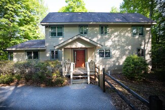 350 Mountain View Ln, Eagles Mere, PA 17731