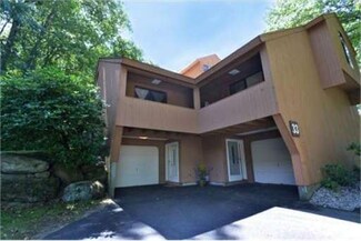10 W Parish Ct, Haverhill, MA 01832