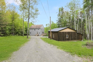 72 Back Farm Rd, Clarksville, NH 03592