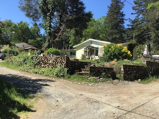 150 Blue Jay Ln, Willow Creek, CA 95573