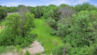 915 N Brown Rd, Long Lake, MN 55356