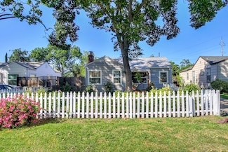 2121 Juliesse Ave, Sacramento, CA 95821