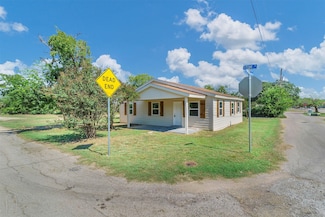 214 Stone St, Granbury, TX 76048