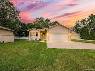 31123 S Wind Ct Unit 5, Fraser, MI 48026