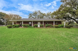 1878 Bostik Rd, Cat Spring, TX 78933