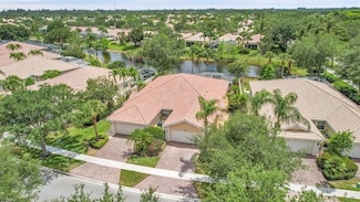 8370 Eleuthera Ln, Wellington, FL 33414