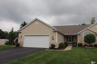 3046 Pebble Creek Ln, Lambertville, MI 48144