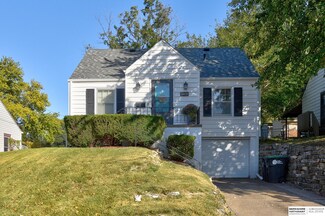2615 N 69th St, Omaha, NE 68104