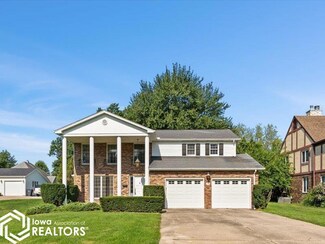2705 Bittersweet Place, Burlington, IA 52601