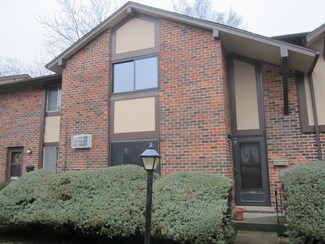 18W121 Kirkland Ln Unit 7, Villa Park, IL 60181
