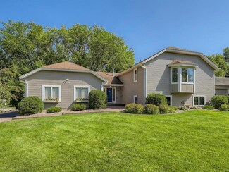 6482 Goldenrod Ln N, Maple Grove, MN 55369