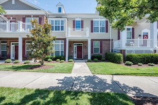 10510 Sablewood Dr Unit 211, Raleigh, NC 27617