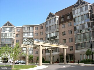 2901 S Leisure World Blvd Unit 225, Silver Spring, MD 20906