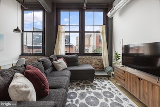 1701 Tulip St Unit 403, Philadelphia, PA 19125