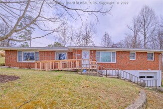 1604 Clark Rd, Charleston, WV 25314