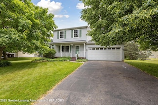 202 Kerry St, Eaton Rapids, MI 48827