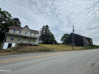 574 Sunset Rd, Patton, PA 16668